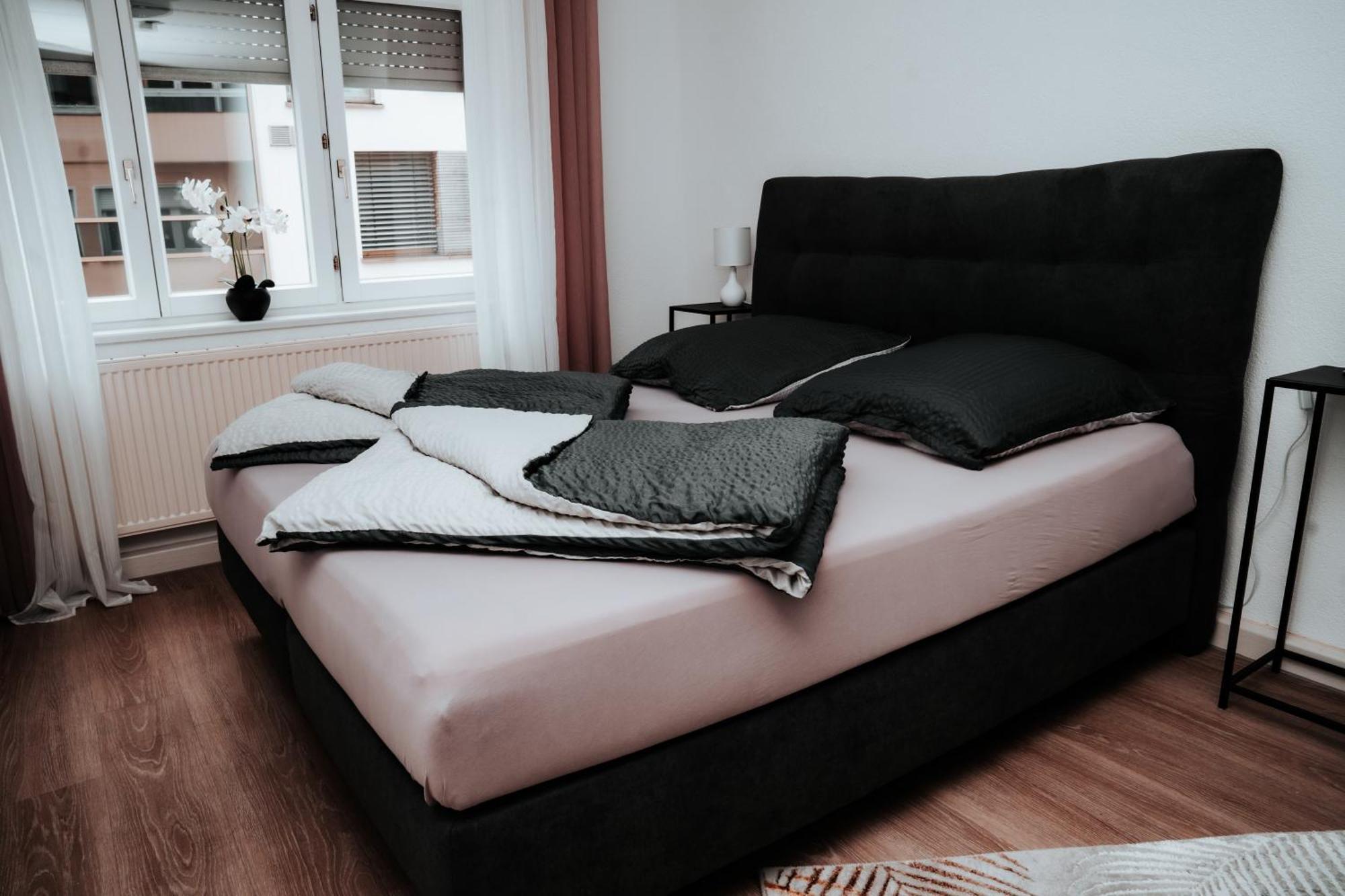 Ferienwohnung Ella - Direkt Am Bodensee Friedrichshafen Extérieur photo